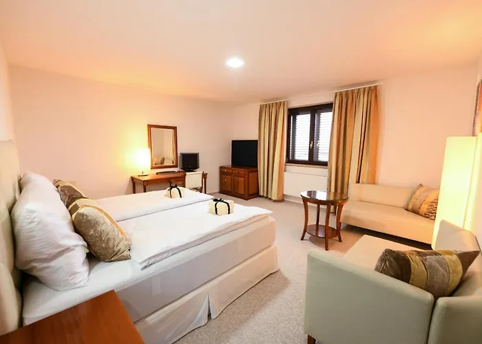 Atrium-accomm Bed & Breakfast Ritka